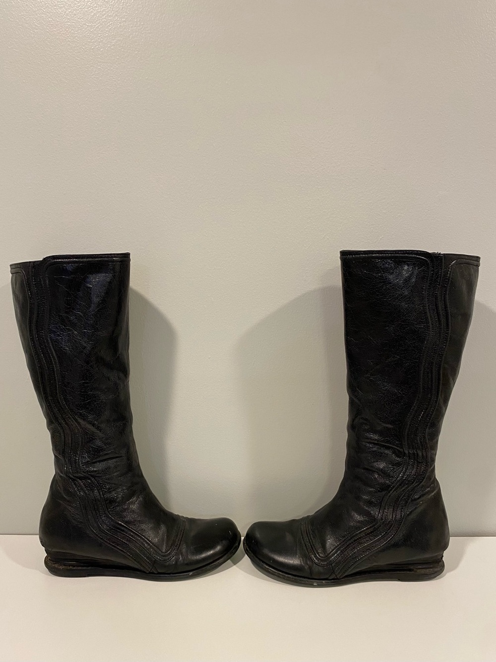 Extremely Rare Miz Mooz Billie GZ1097 Tall Leather Boots Size 8.5